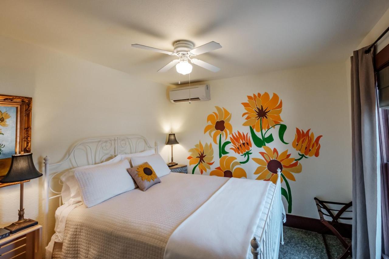 Mamere'S Guest House Monmouth Buitenkant foto