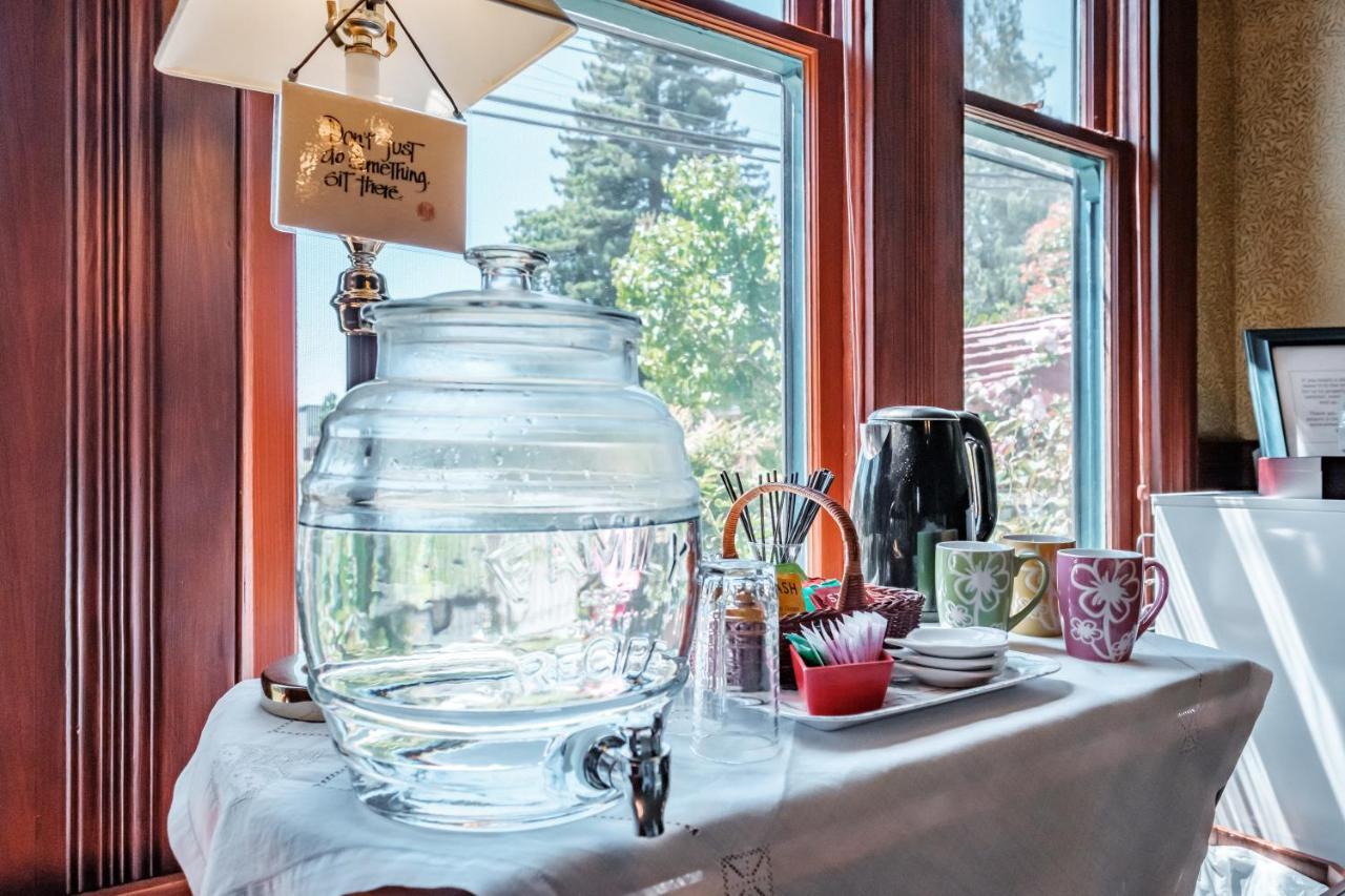 Mamere'S Guest House Monmouth Buitenkant foto
