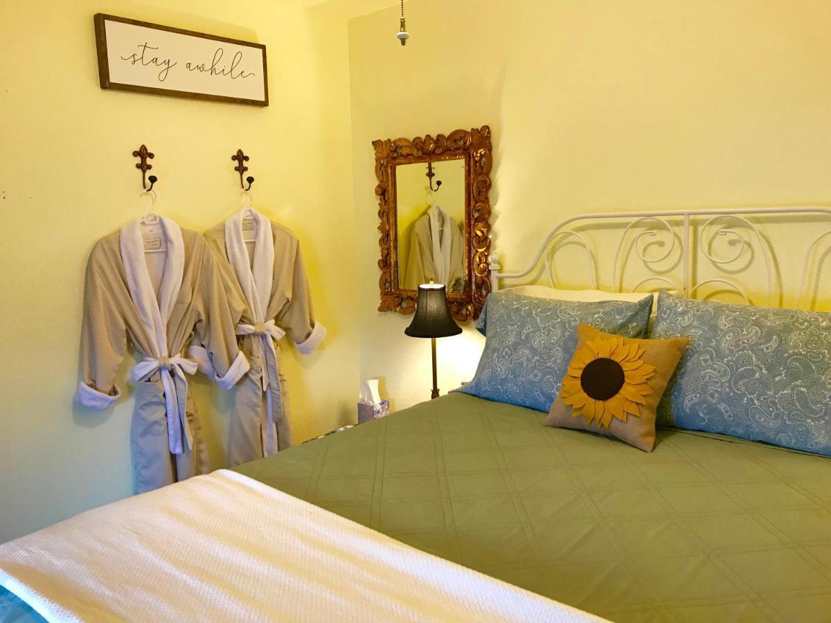 Mamere'S Guest House Monmouth Buitenkant foto